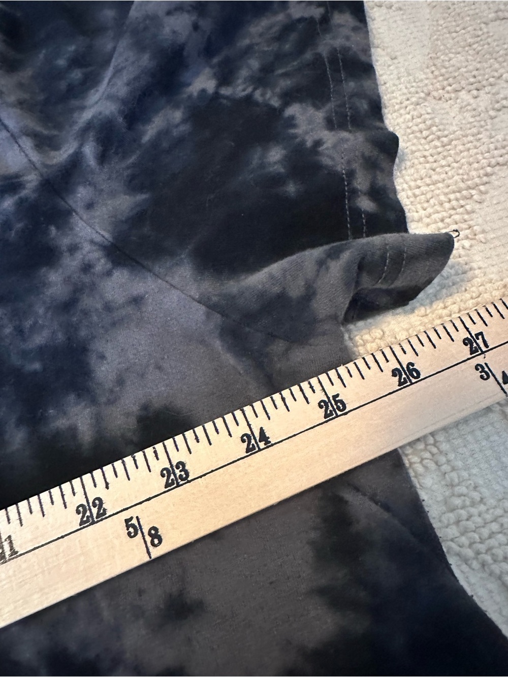 Disney Parks Howl-O-ween Pluto Skeleton Glow-in-the-dark Tie Dye T Unisex XXL - Picture 8 of 9